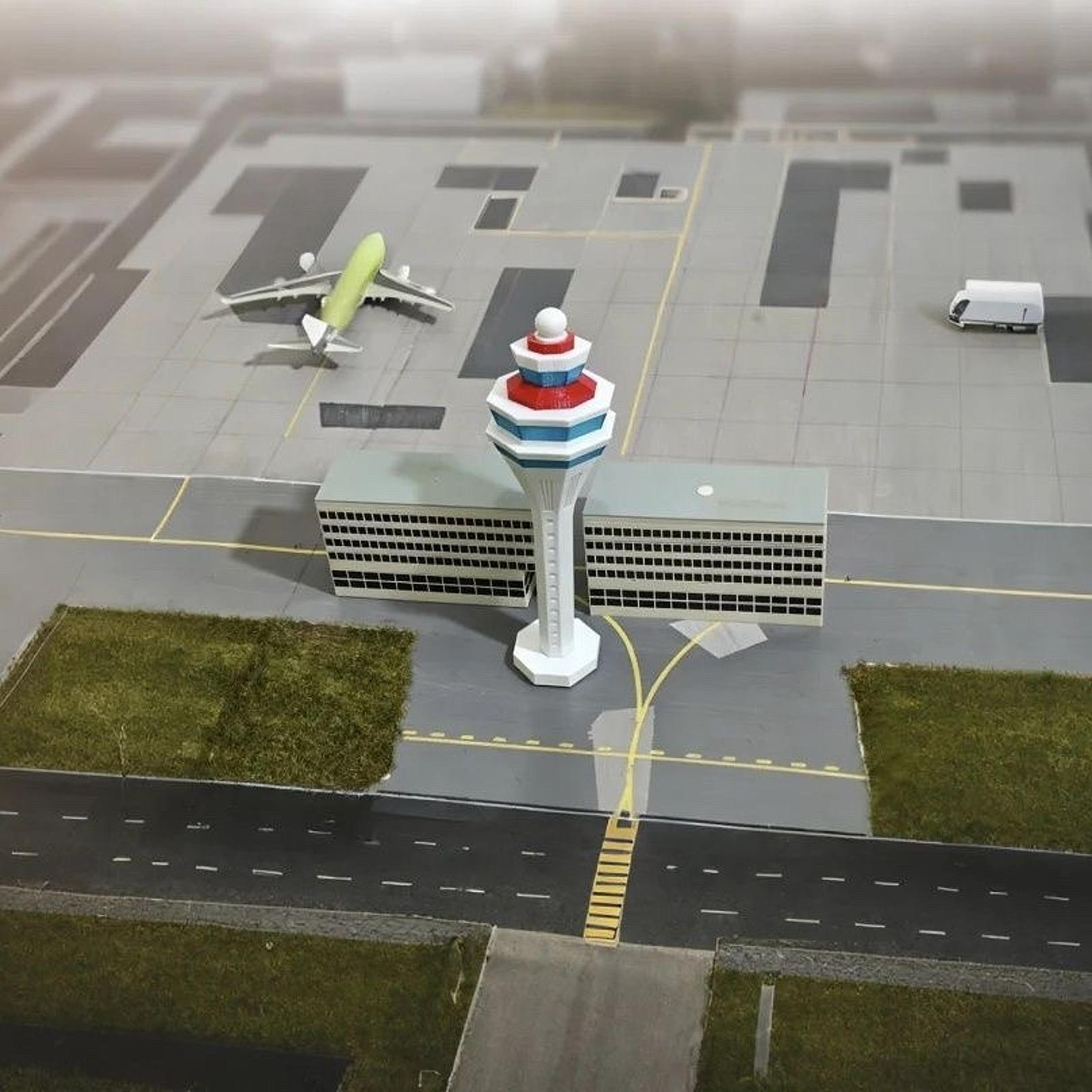 1:400 Airport Control Tower Mo – обзор и цена Home Office Simulator