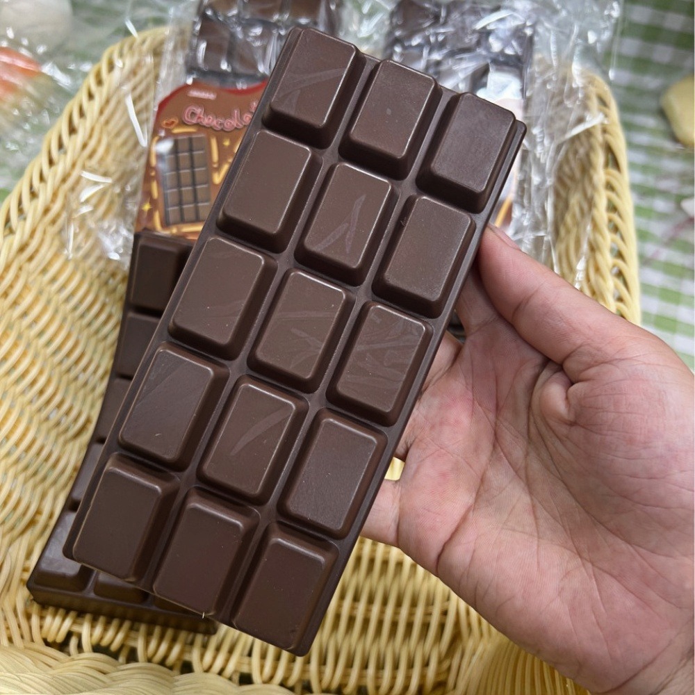 Simulated Chocolate Squeeze To – обзор и цена Home Office Simulator
